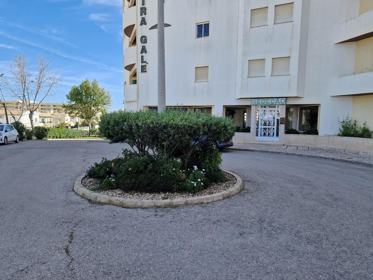 Apartamento T2 Palmeira Gale-Praia Da Gale กีอา ภายนอก รูปภาพ